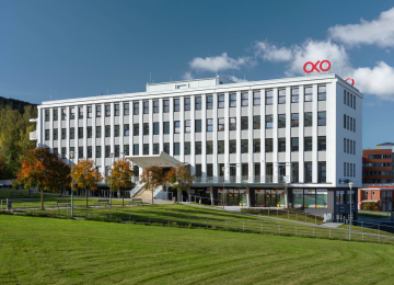 Multifunctional building "OKO"