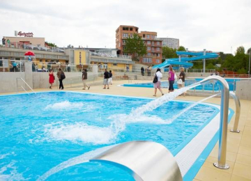 Outdoor swimming pool Jizni Svahy Zlin