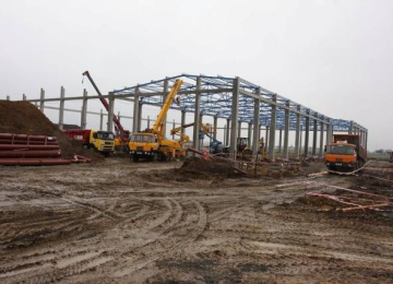 Production hall RETRIM Holešov - steel structures