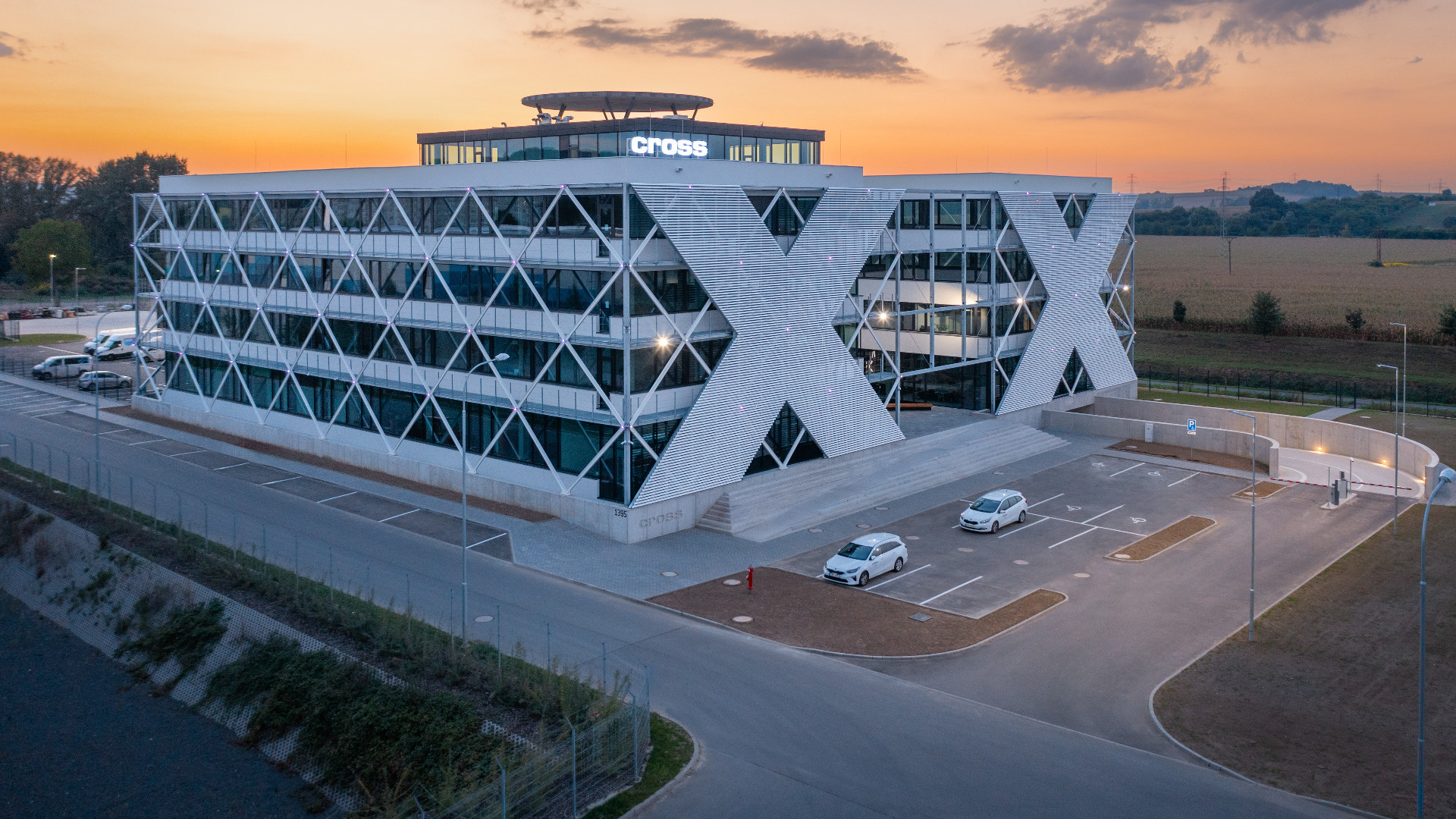 Development and Production Headquarters of CROSS Zlín
